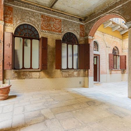 Tetodonpa - Suite Near Duomo Милано Екстериор снимка