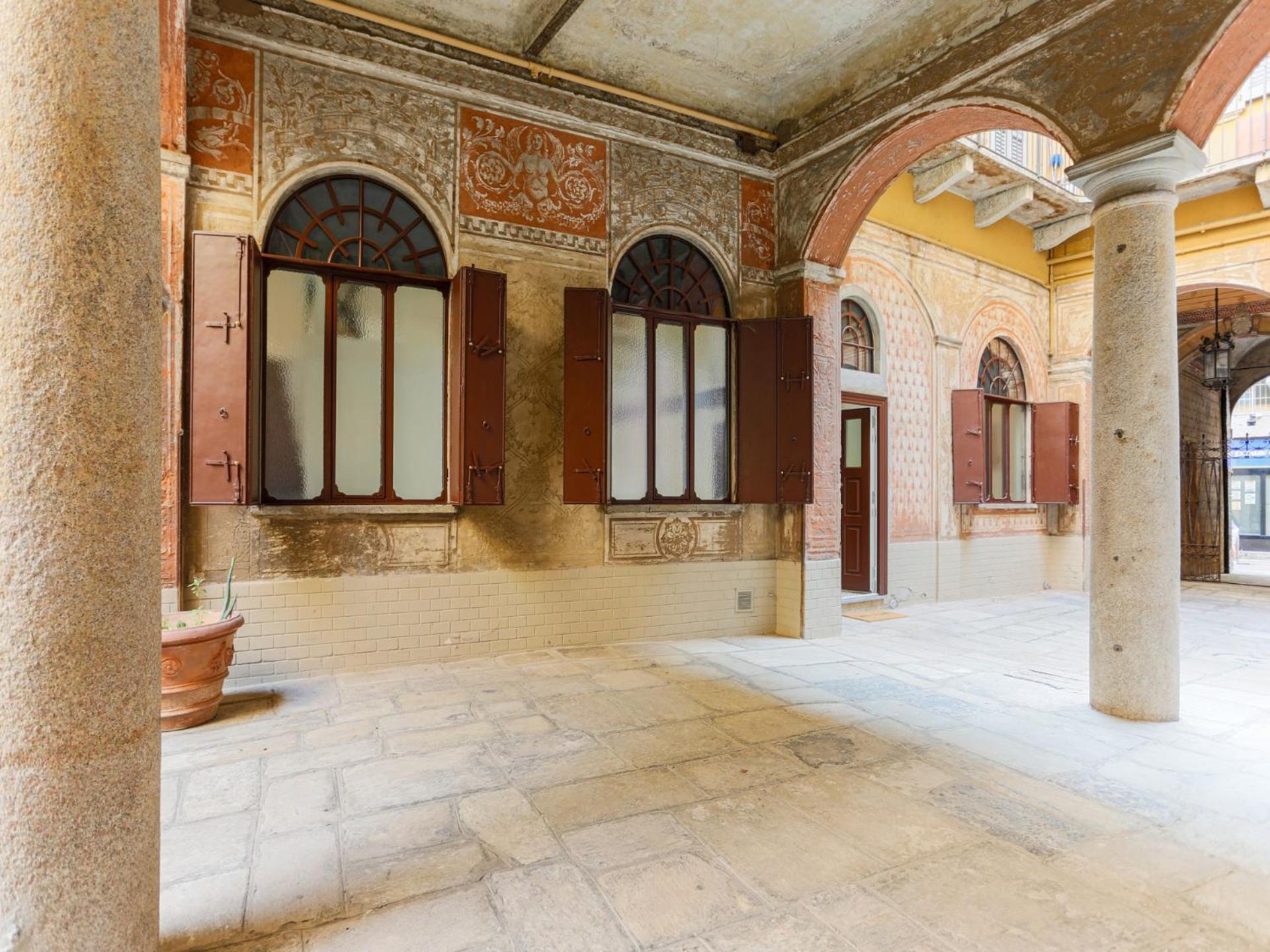 Tetodonpa - Suite Near Duomo Милано Екстериор снимка